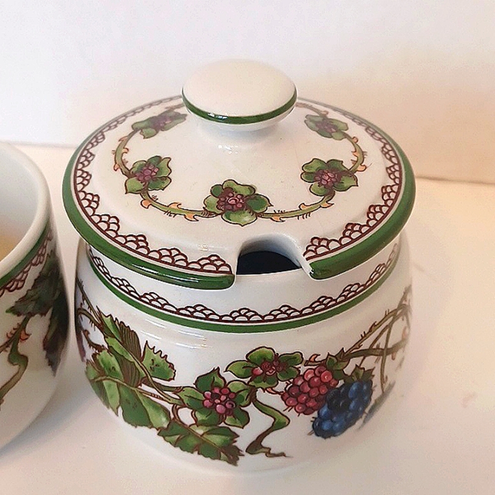 Goebel W. Germany Teacup and Sugarbowl Blackberry Raspberry Set